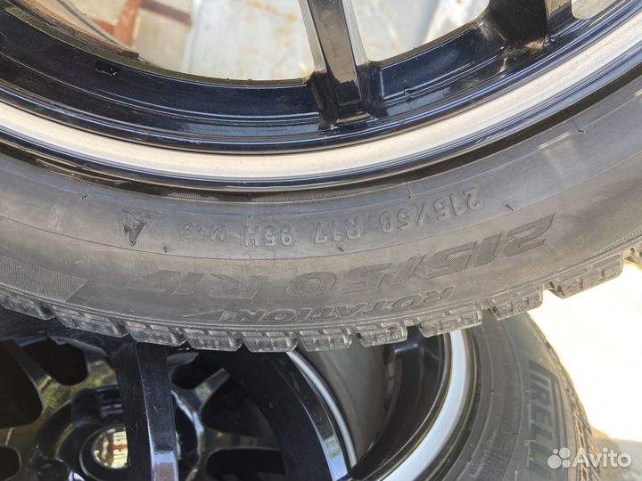 Pirelli Ice Zero FR 215/50 R17