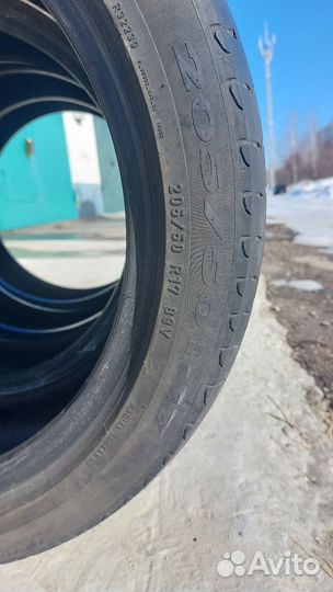 Pirelli Cinturato P7 205/50 R17 89V