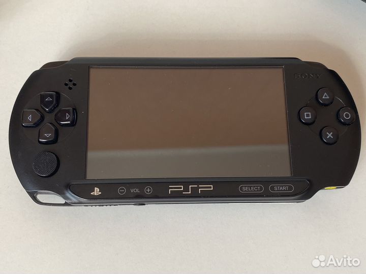 Sony PSP e1008