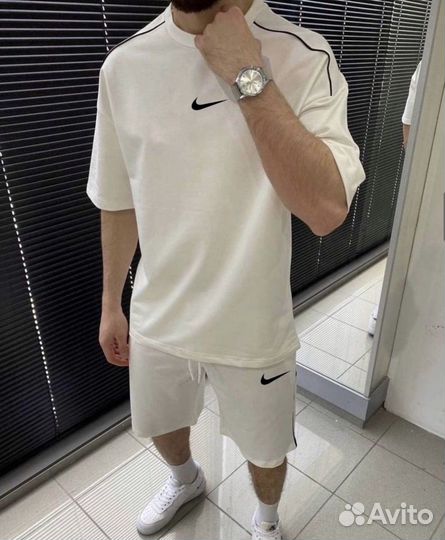 Мумжской костюм Nike шорты + футболка