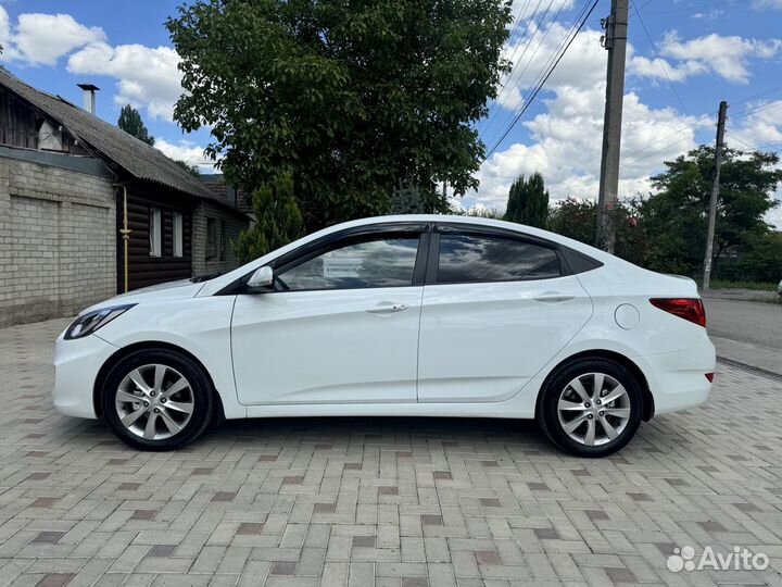 Hyundai Solaris 1.6 AT, 2011, 187 300 км