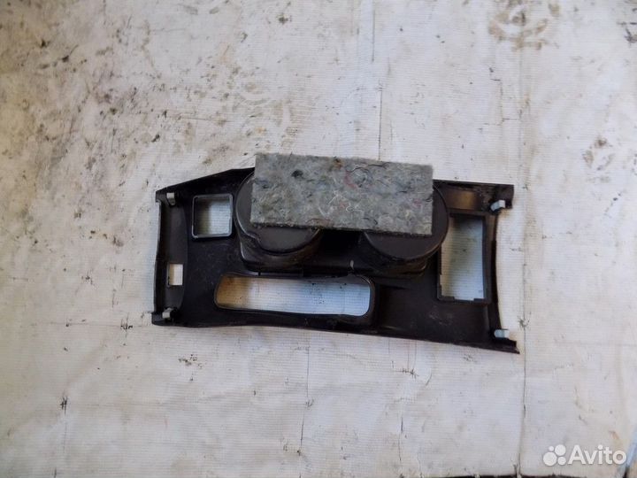 Консоль Lancer (CX,CY) 2007