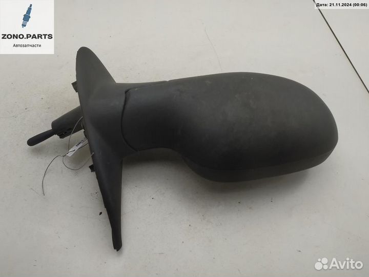 Зеркало наружное правое на Nissan Micra K12 (2003-2010)