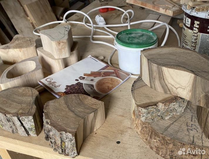 Подсвечник из дерева