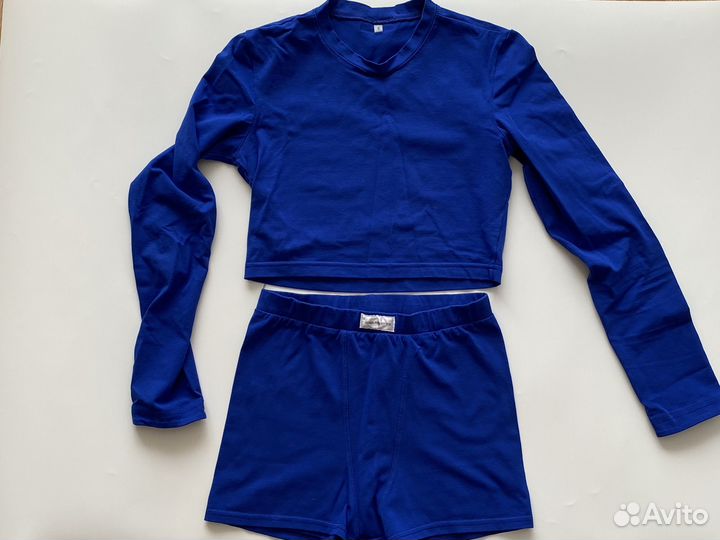 Костюм с шортами