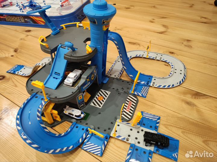 Полицейский участок парковка