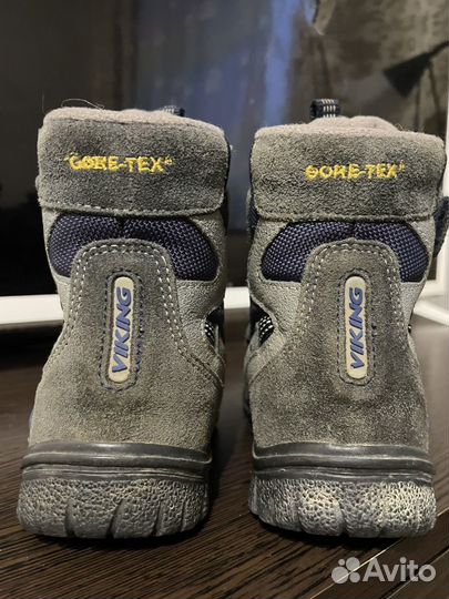 Ботинки зимние детские 22