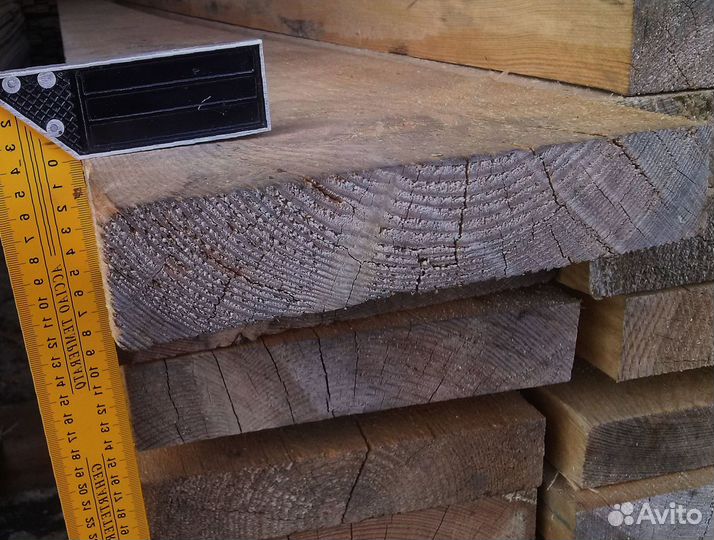 Сосновые доски, натуральный материал для ваших иде