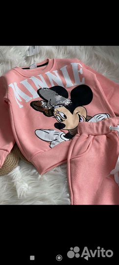 Спортивный костюм для девочки