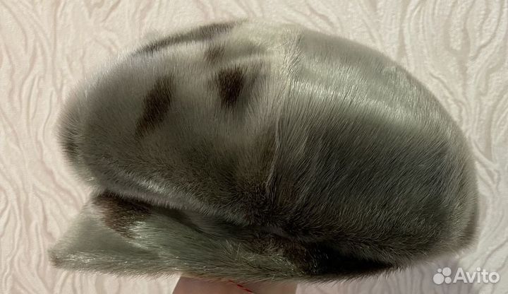 Женские меховые шапки из нерпы