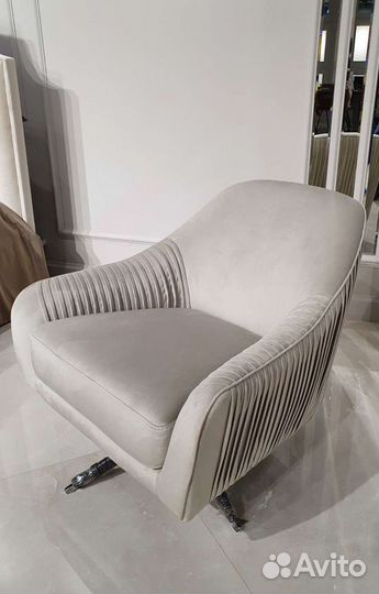 Кресло крутящего