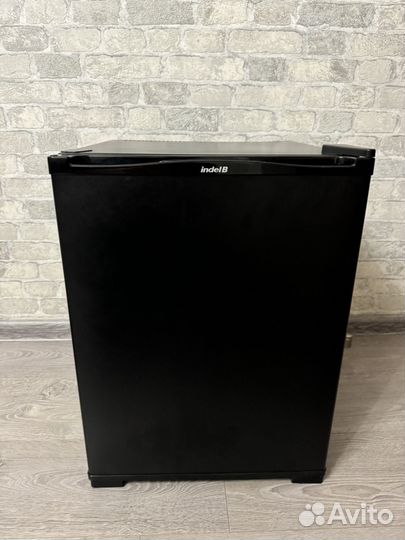 Минихолодильник