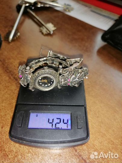 Серебряное часы