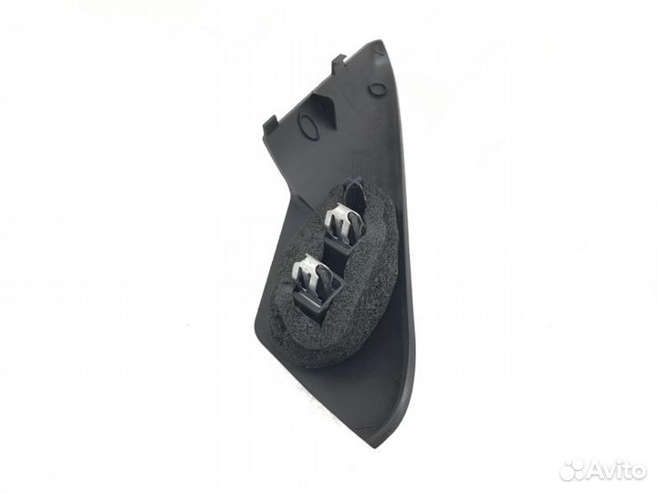 Накладка зеркало передняя правая Citroen C4