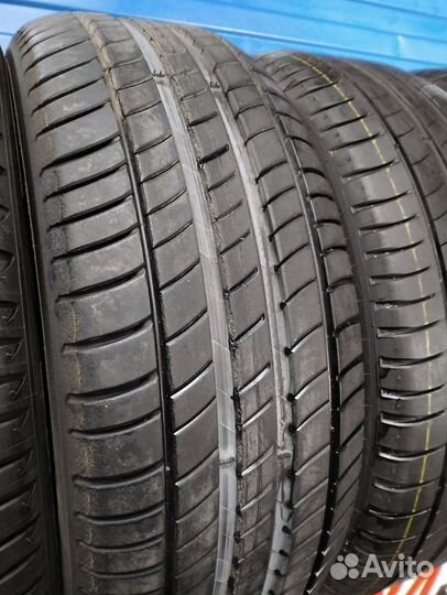 Michelin Primacy 3 215/50 R18 96V