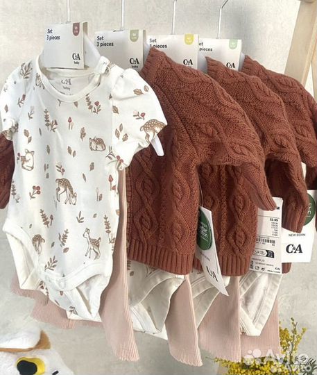 Фирменный костюм для девочки 52,56,62,68