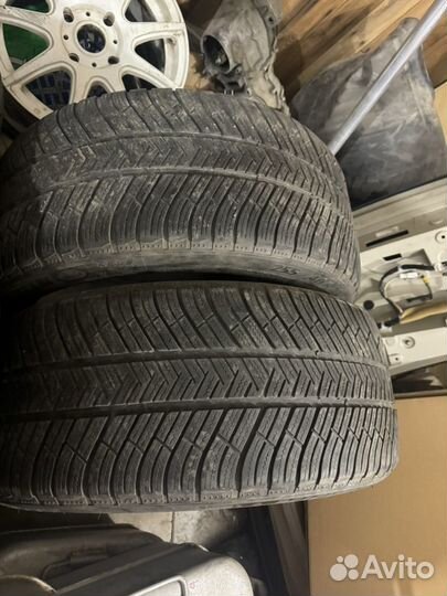 Michelin Pilot Alpin 4 295/35 R20 и 255/40 R20