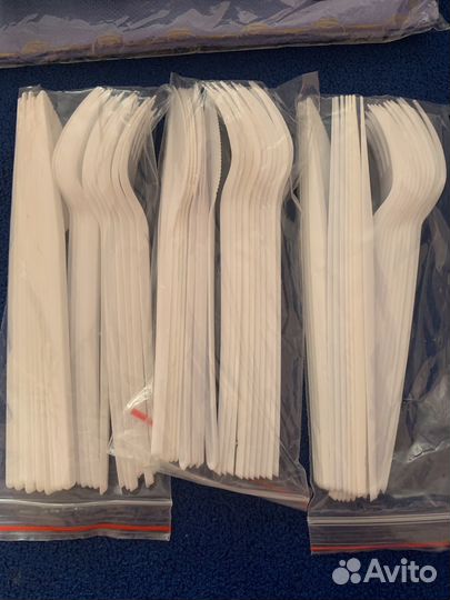 Одноразовые наборы (вилка нож ложка )