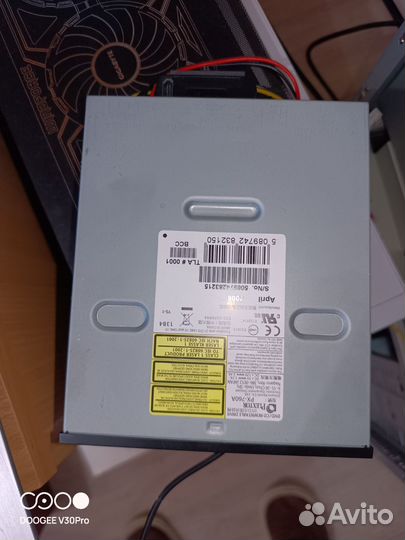CD -R/RW, DVD -привод Plextor PX-760A