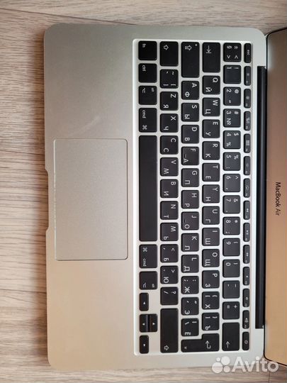 Apple MacBook Air 11 2014