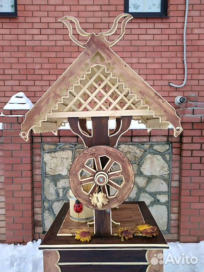 Колодец декоративный