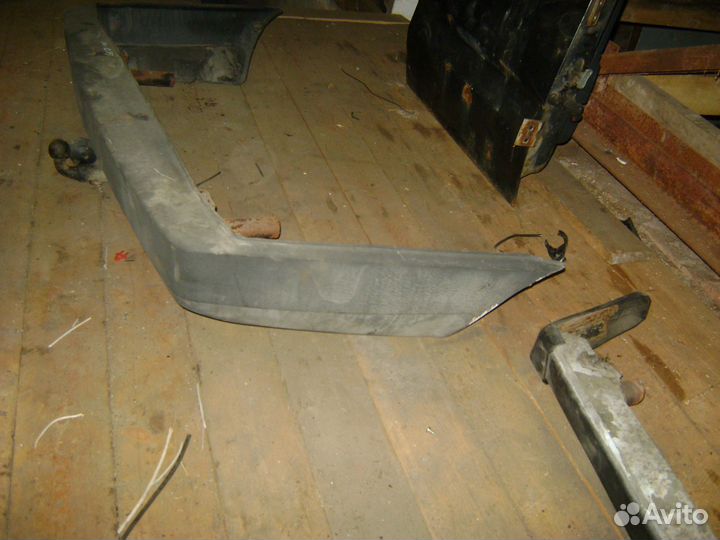 Задний бампер ваз 21099