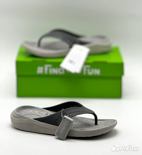 Тапочки crocs