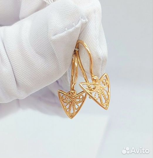 Золотые серьги