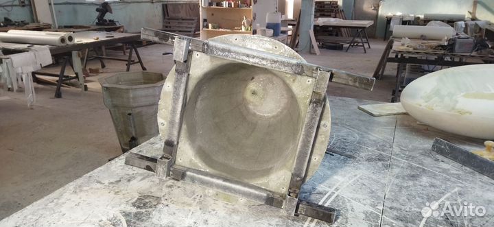 Кашпо бетонное (форма)