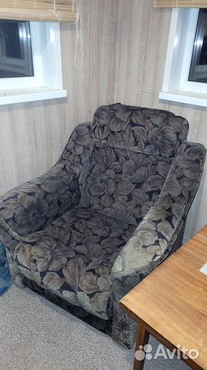 Мягкое кресло