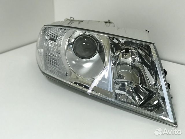 Фара правая Шкода Октавия