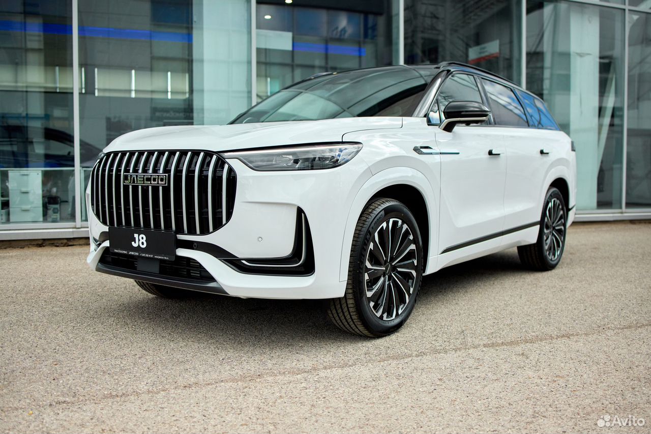 JAECOO J8 2.0 AMT, 2025