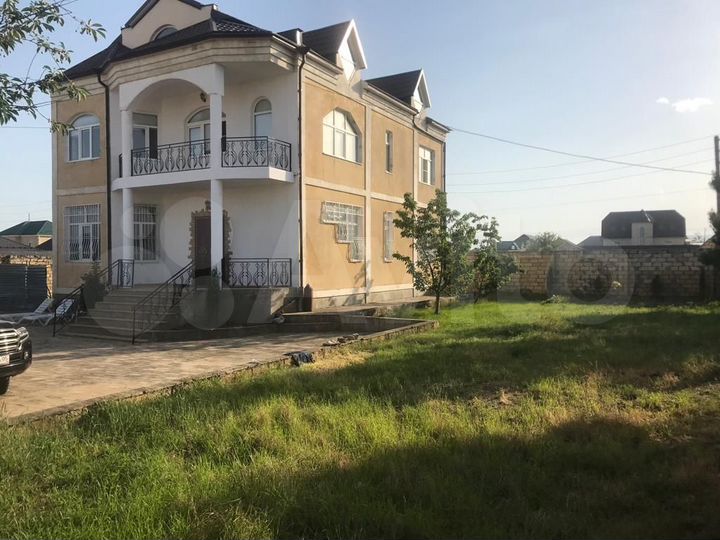 Дом 280 м² на участке 15 сот.