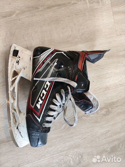 Продам коньки CCM ft490