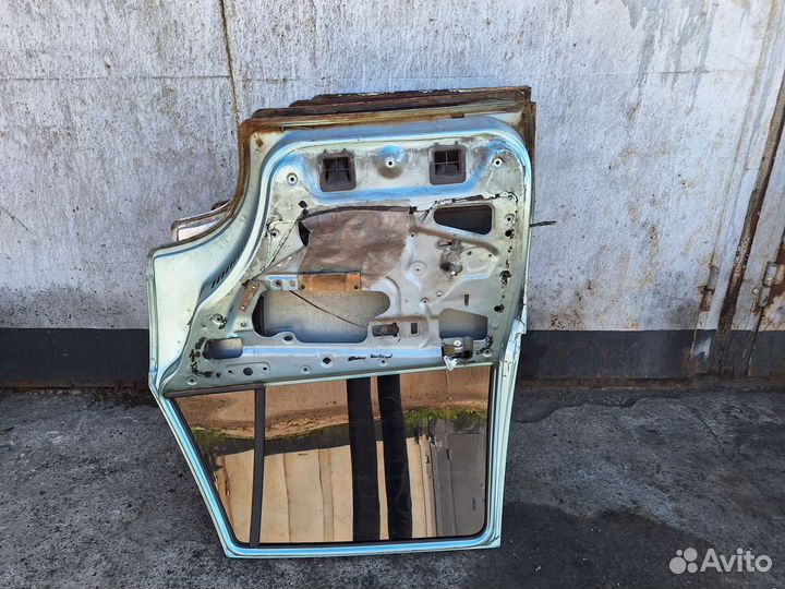 Задняя правая дверь Daewoo Nexia