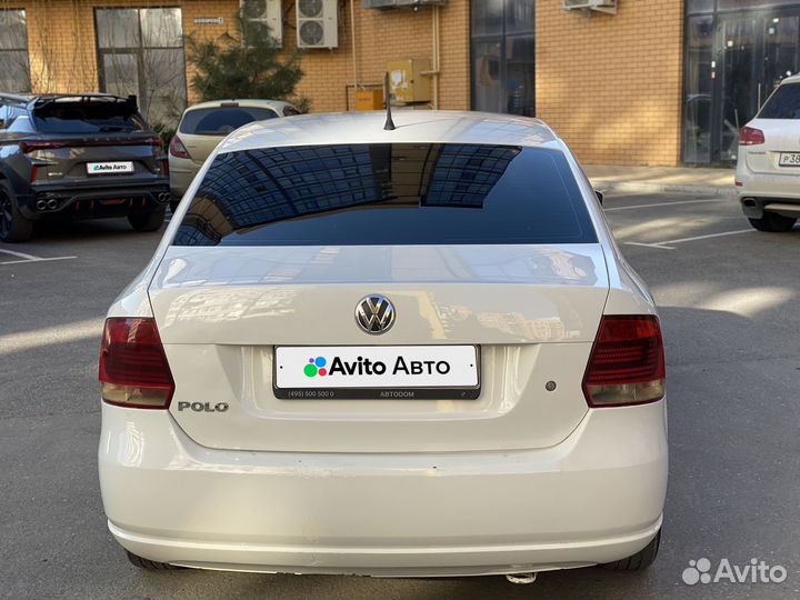 Volkswagen Polo 1.6 AT, 2015, 370 000 км