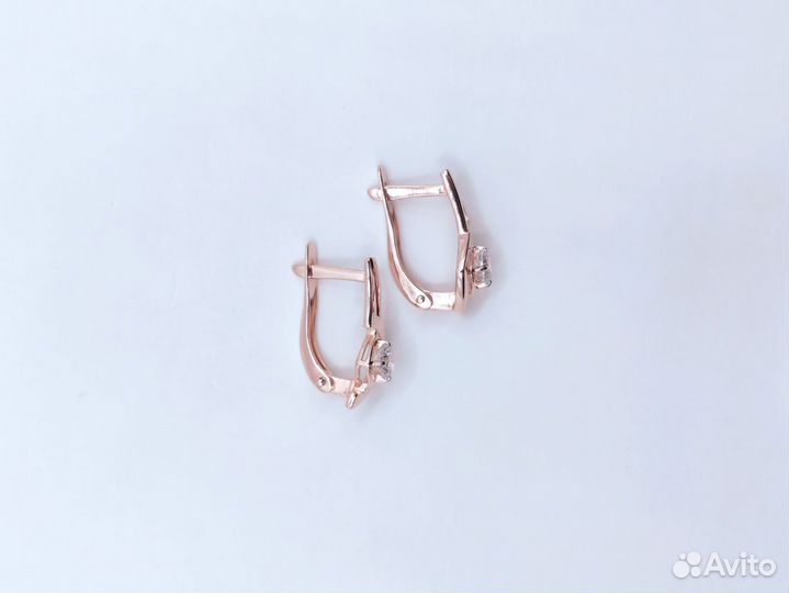 Серьги с фианитами