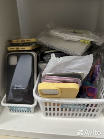 Чехлы на айфон,новые в большом количестве