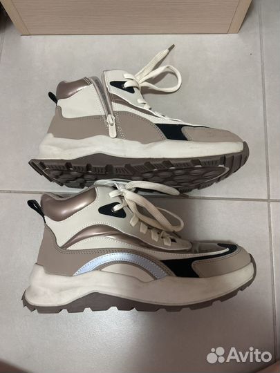 Кроссовки зимние