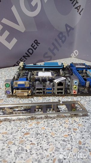 Материнская плата S1155 asus P8B75-V B75 4*DDR3 PC