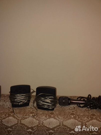 Колонки,микрофон,очки вертуальной реальности