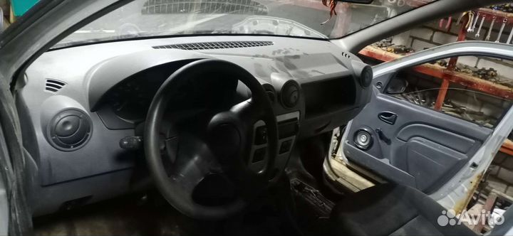 Renault logan На Разбор