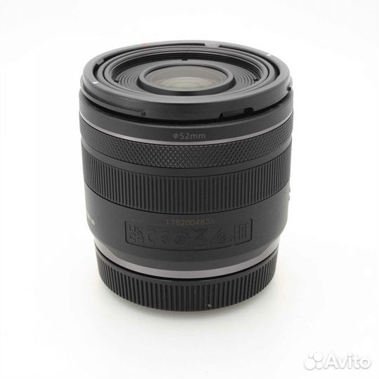 Canon RF 35mm f/1.8 IS Macro STM