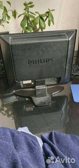 Монитор для компьютера Philips