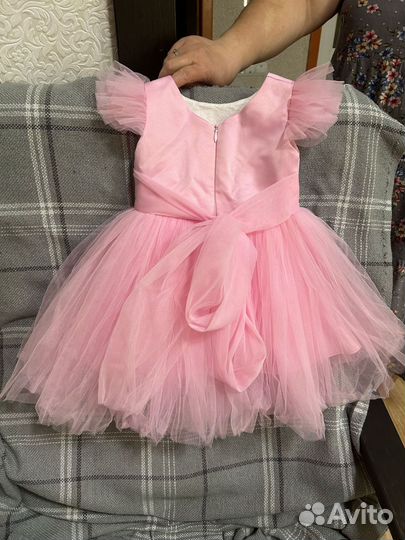 Платье для девочки нарядное