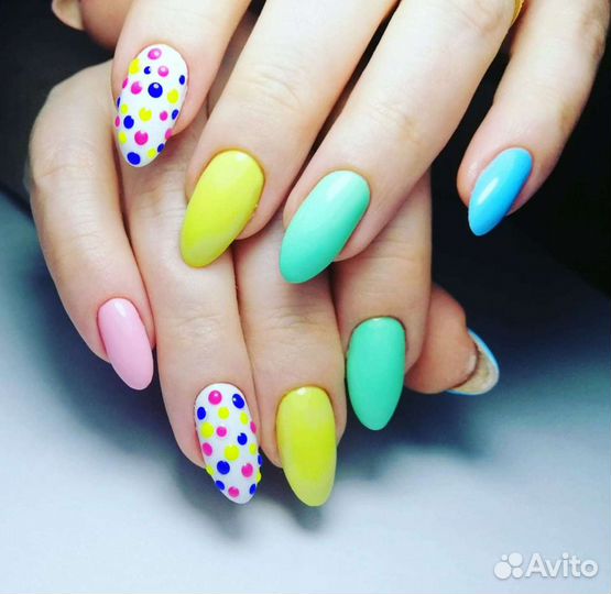 Маникюр, педикюр, покрытие гель-лак