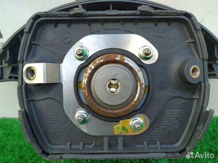 Подушка безопасности водителя Citroen Xsara