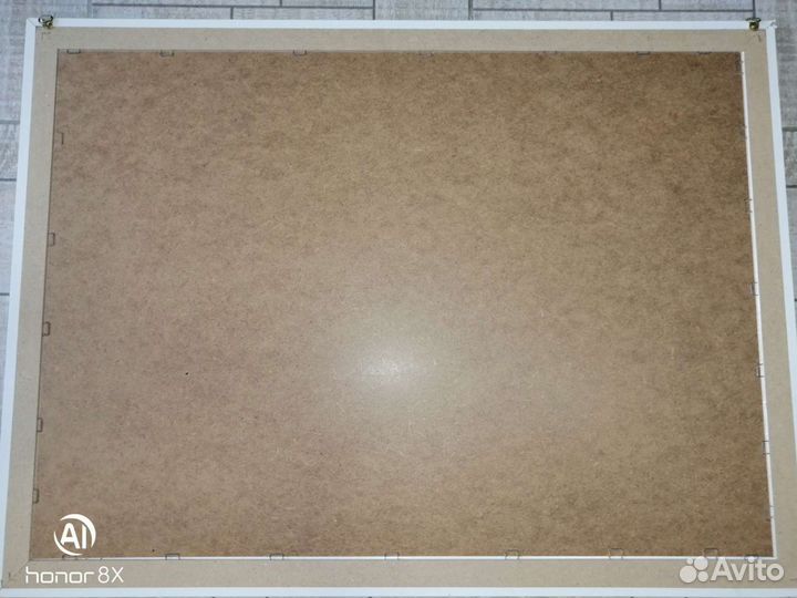 Продам картину лебедь