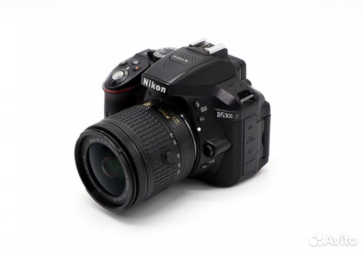 Фотоаппараты Nikon, большой ассортимент