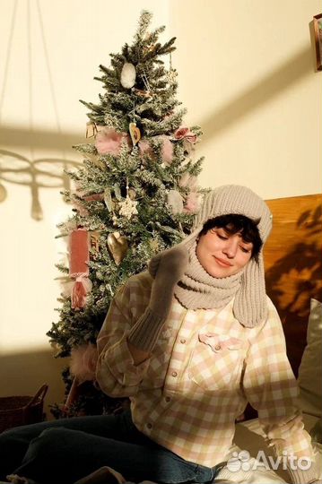 Комплект Шапка-ушанка зимняя, шарф и варежки